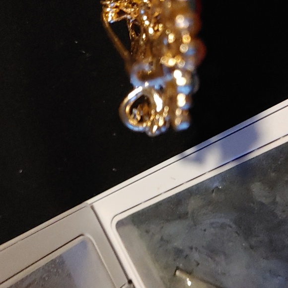 3/$40 Tree of Life Brooch 2 inch - Picture 5 of 8